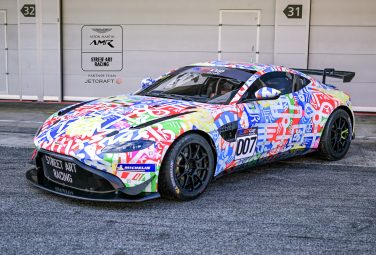 Aston Martin GT4 Phil Akashi 1